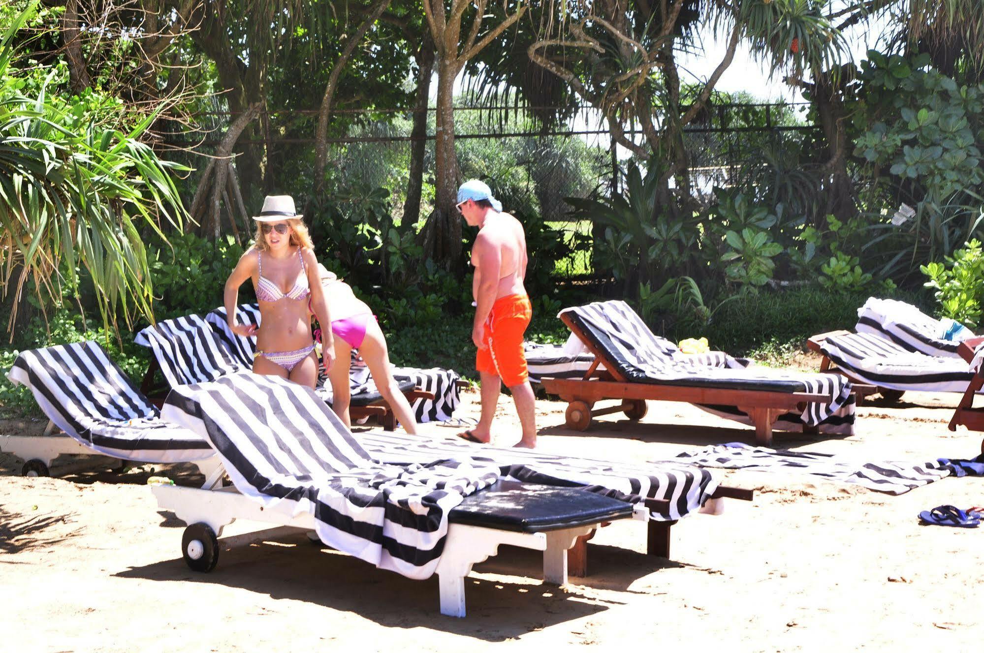 Chami Villa Bentota Esterno foto
