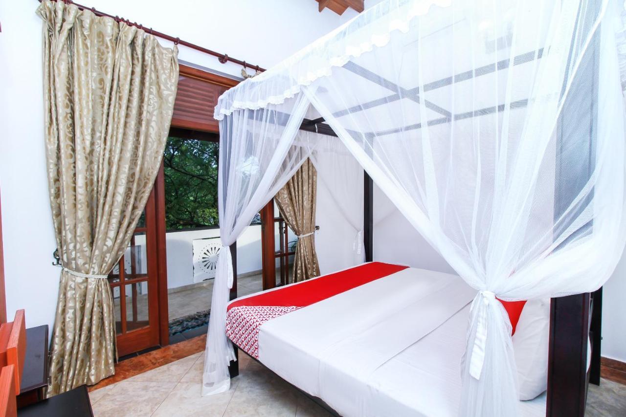 Chami Villa Bentota Esterno foto