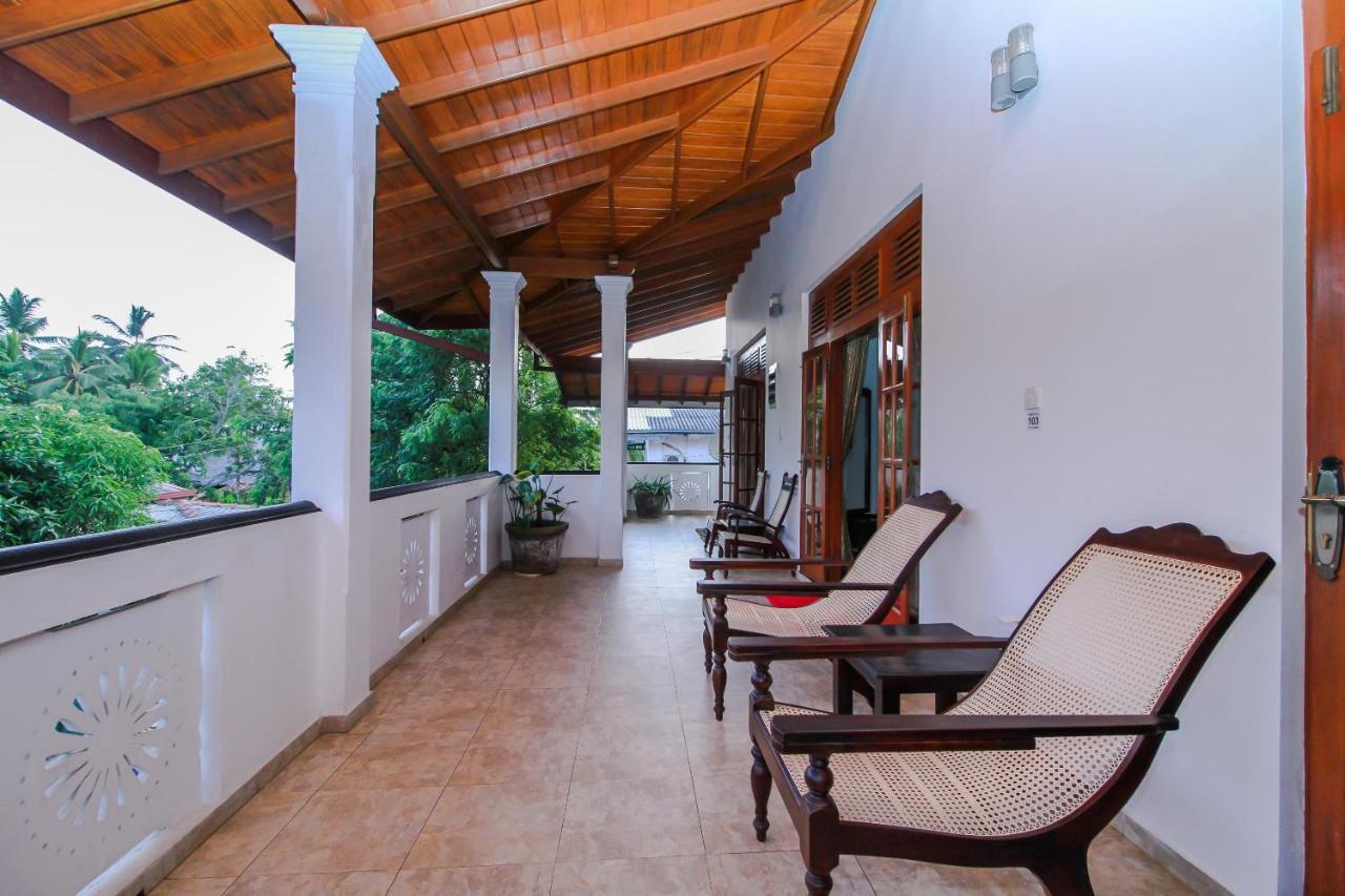 Chami Villa Bentota Esterno foto